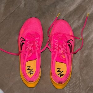 Women’s Nike Zoom Fly 5 “Hyper Pink”